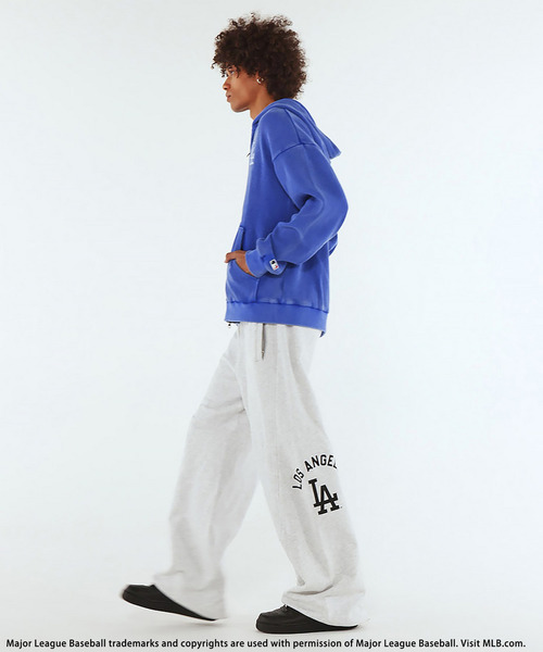 BACK TO THE FIELD（バック トゥー ザ フィールド）の「【MLB】Thermal Zip Hoodie（パーカー・メンズ・ピンク/ブラック/ブルー・MEDIUM/LARGE/XL）」の7枚目の写真