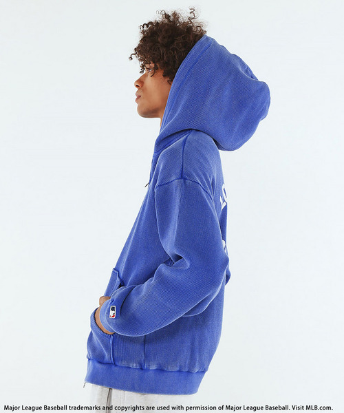 BACK TO THE FIELD（バック トゥー ザ フィールド）の「【MLB】Thermal Zip Hoodie（パーカー・メンズ・ピンク/ブラック/ブルー・MEDIUM/LARGE/XL）」の12枚目の写真