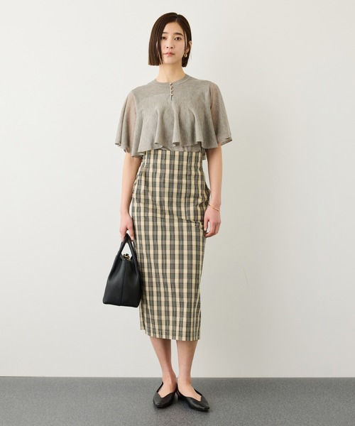 ROPE'（ロペ）の「LEVITA ティアードフリルニットプルーオーバー/接触冷感・イージーケア（Tシャツ/カットソー・レディース・ブラック/レッド/ベージュ・FREE）」の6枚目の写真