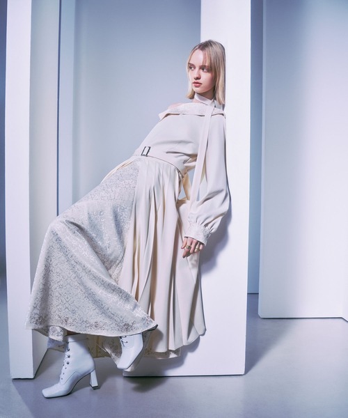 HARE（ハレ）の「【NANA×HARE】ワンショルダージャガードキリカエワンピース（ワンピース・レディース・ブラック/オフホワイト・MEDIUM/SMALL）」の7枚目の写真