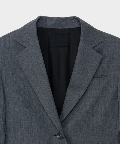 CINOH(チノ)の「BLACK FORMAL GRAY TAILOREDT JACKET(テーラードジャケット・レディース・グレー・38)」の4枚目の写真