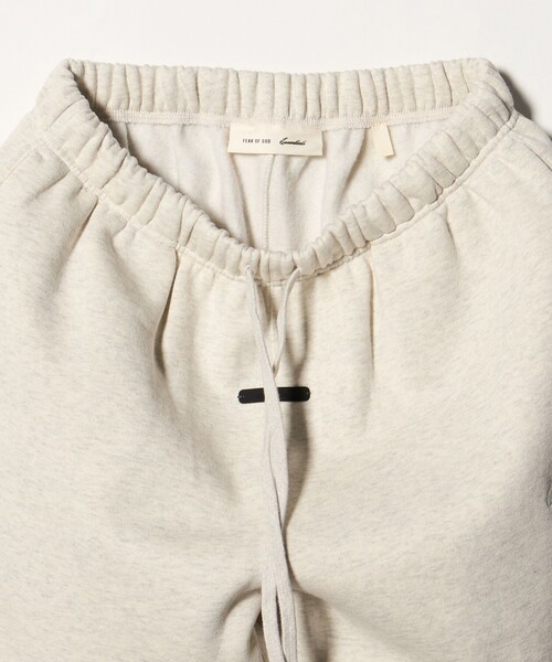FOG ESSENTIALS(エフオージーエッセンシャルズ)の「<FEAR OF GOD ESSENTIALS>CLASSIC ショーツ(スウェットパンツ・メンズ・ダークグレー/ライトグレー・M/XS/S/L)」の12枚目の写真