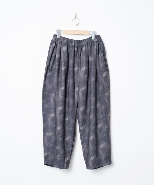 BEDSIDEDRAMA(ベットサイドドラマ)の「BEDSIDEDRAMA/ベッドサイドドラマ/Daydream Photo Wide Pants(その他パンツ・レディース・ブラック/グレー・2/1)」の9枚目の写真