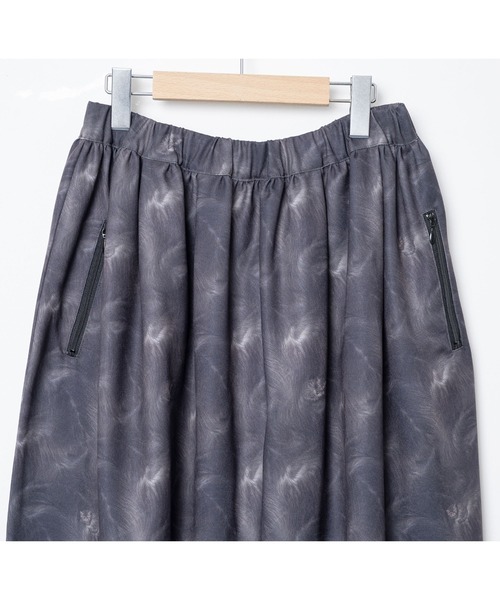 BEDSIDEDRAMA(ベットサイドドラマ)の「BEDSIDEDRAMA/ベッドサイドドラマ/Daydream Photo Wide Pants(その他パンツ・レディース・ブラック/グレー・2/1)」の10枚目の写真