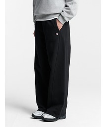FILA（フィラ）の「Essential Wide Pants（スウェットパンツ）」