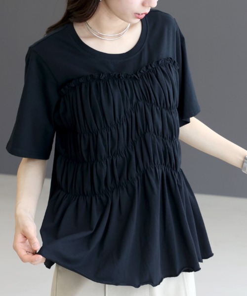 Aletta vita(アレッタビータ)の「接触冷感綿天竺フロントギャザーカットソー(Tシャツ/カットソー・レディース・ブラック/アイボリー・M)」の2枚目の写真