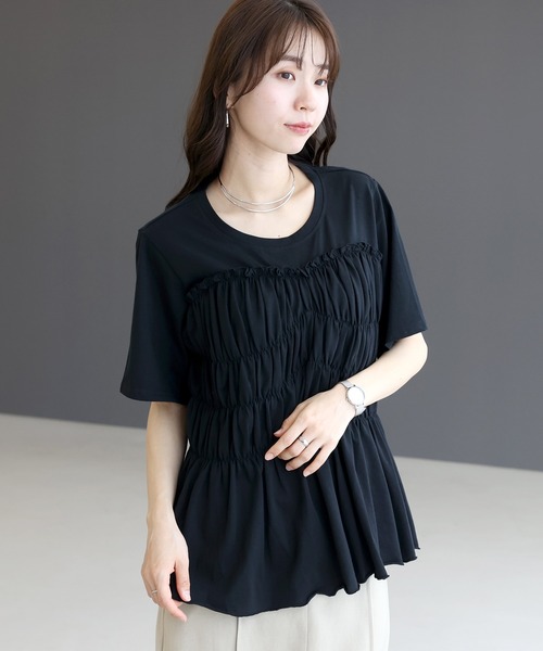 Aletta vita(アレッタビータ)の「接触冷感綿天竺フロントギャザーカットソー(Tシャツ/カットソー・レディース・ブラック/アイボリー・M)」の13枚目の写真