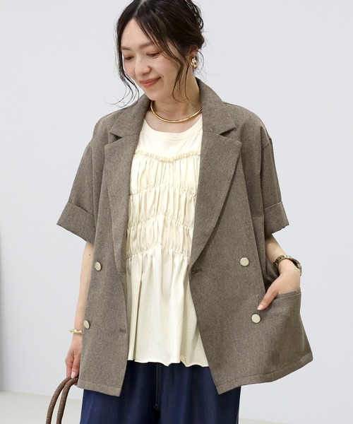 Aletta vita(アレッタビータ)の「接触冷感綿天竺フロントギャザーカットソー(Tシャツ/カットソー・レディース・ブラック/アイボリー・M)」の6枚目の写真
