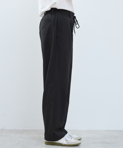MEN'S MELROSE(メンズメルローズ)の「CIWAFLEXワイドトラウザーズ(スラックス・メンズ・ブラック/グレー・3/4/2)」の16枚目の写真