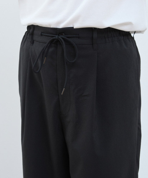 MEN'S MELROSE(メンズメルローズ)の「CIWAFLEXワイドトラウザーズ(スラックス・メンズ・ブラック/グレー・3/4/2)」の17枚目の写真