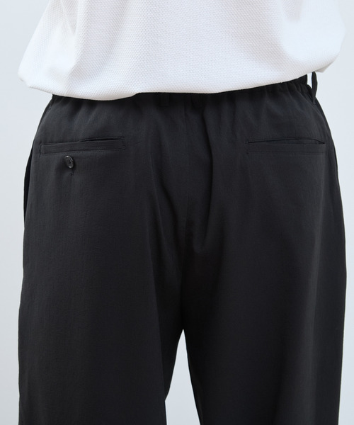 MEN'S MELROSE(メンズメルローズ)の「CIWAFLEXワイドトラウザーズ(スラックス・メンズ・ブラック/グレー・3/4/2)」の19枚目の写真