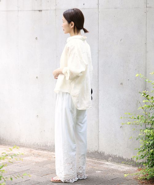 IENA（イエナ）の「《追加》リネンワイドショートシャツ（シャツ/ブラウス・レディース・サックスブルー/ブラウン/ホワイト・FREE）」の16枚目の写真