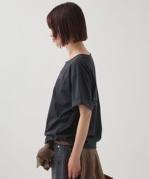 Russell Athletic(ラッセルアスレティック)の「【RUSSELL ATHLETIC】<別注>ドロストTEE(Tシャツ/カットソー・レディース・ホワイト/チャコール・フリー)」の5枚目の写真