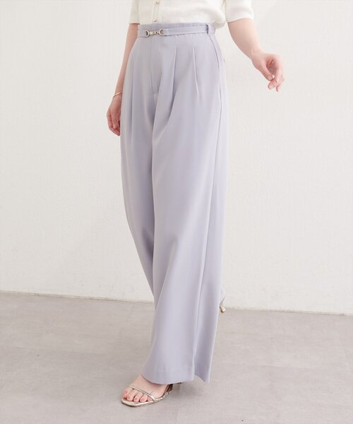 natural couture(ナチュラルクチュール)の「【sherbet line】接触冷感ベルト付きタック入りパンツ(その他パンツ・レディース・ブラック/サックスブルー/オフホワイト・FREE)」の3枚目の写真