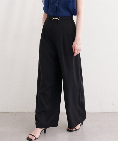 natural couture(ナチュラルクチュール)の「【sherbet line】接触冷感ベルト付きタック入りパンツ(その他パンツ・レディース・ブラック/サックスブルー/オフホワイト・FREE)」の8枚目の写真