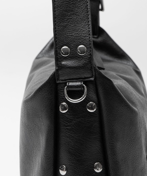 WEGO(ウィゴー)の「WEGO/スタッズスクエアBIGショルダー(ショルダーバッグ・レディース・ブラック/ブラウン・FREE)」の20枚目の写真
