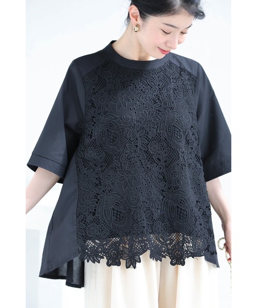 cawaii(カワイイ)の「華やぎレースのフレアラインプルオーバートップス(Tシャツ/カットソー・レディース・ブラック/ホワイト・FREE)」の2枚目の写真