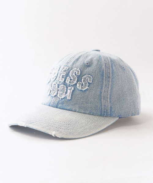 Guess(ゲス)の「【Stray Kids ヒョンジン着用】GUESS/ゲス WASHED CAP デニムキャップ ダメージ加工 2026年 夏 夏服(キャップ・メンズ・ライトブルー・ONE SIZE)」の2枚目の写真