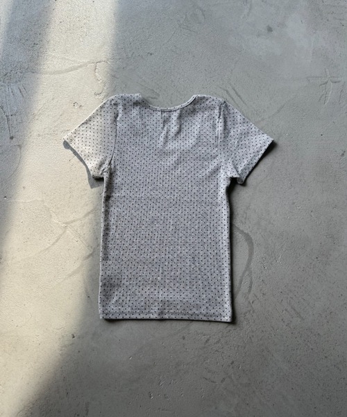 NUJOH(ヌゾ)の「Dot Slim Fit Tee / ドットスリムフィットT(Tシャツ/カットソー・レディース・クリーム/グレー/ブラック/アイボリー・FREE)」の10枚目の写真