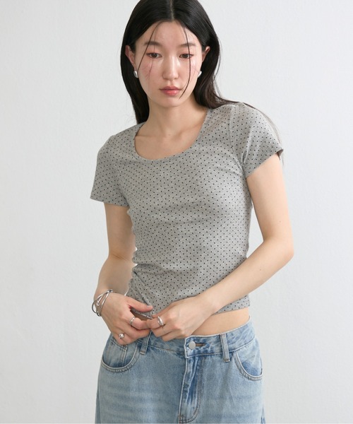 NUJOH(ヌゾ)の「Dot Slim Fit Tee / ドットスリムフィットT(Tシャツ/カットソー・レディース・クリーム/グレー/ブラック/アイボリー・FREE)」の15枚目の写真