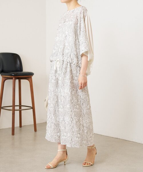 BEARDSLEY（ビアズリー）の「花ボーダージャガードプルオーバー【セットアップ】（シャツ/ブラウス・レディース・ホワイト/ネイビー・FREE）」の14枚目の写真