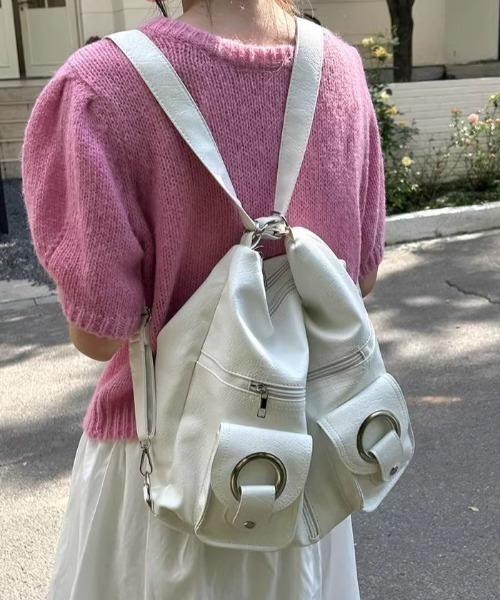HAILY(ヘイリー)の「リングデザインダブルポケット変形3WAYショルダーバッグ/A4サイズ対応(ショルダーバッグ・レディース・ホワイト/ブラック・FREE)」の11枚目の写真