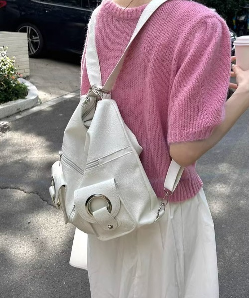 HAILY(ヘイリー)の「リングデザインダブルポケット変形3WAYショルダーバッグ/A4サイズ対応(ショルダーバッグ・レディース・ホワイト/ブラック・FREE)」の12枚目の写真