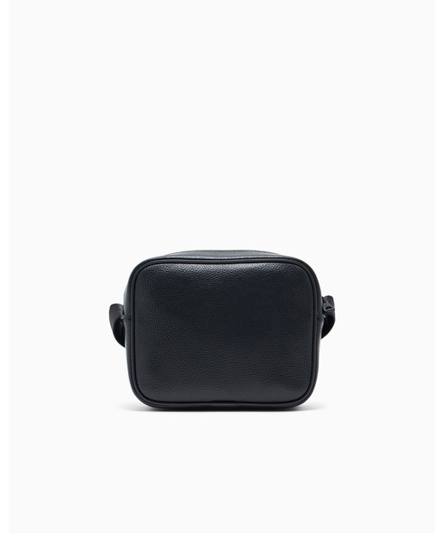 EMPORIO ARMANI EA7（エンポリオアルマーニイーエーセブン）の「<オンライン限定>【エンポリオ アルマーニ EA7】エンボスロゴ シボ加工 クロスボディバッグ（ショルダーバッグ・レディース・ブラック・FREE）」の3枚目の写真