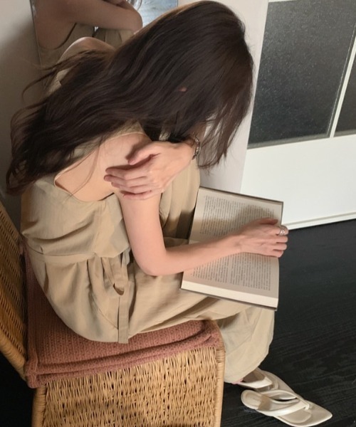 YUGA(ユーガ)の「YUGA_YGMC Korean-style Wide-leg pants all-in-one(つなぎ/オールインワン・レディース・ベージュ/ネイビー・FREE)」の14枚目の写真