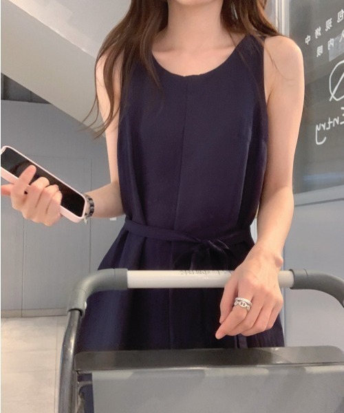 YUGA(ユーガ)の「YUGA_YGMC Korean-style Wide-leg pants all-in-one(つなぎ/オールインワン・レディース・ベージュ/ネイビー・FREE)」の21枚目の写真