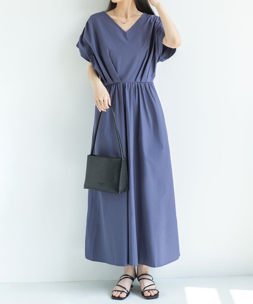 MAISON DE THERESE(メゾン ド テレーズ)の「2026 春夏新作 フレンチスタイル 前後Vネック ワンピース(ワンピース・レディース・Black/Navy・FREE)」の16枚目の写真