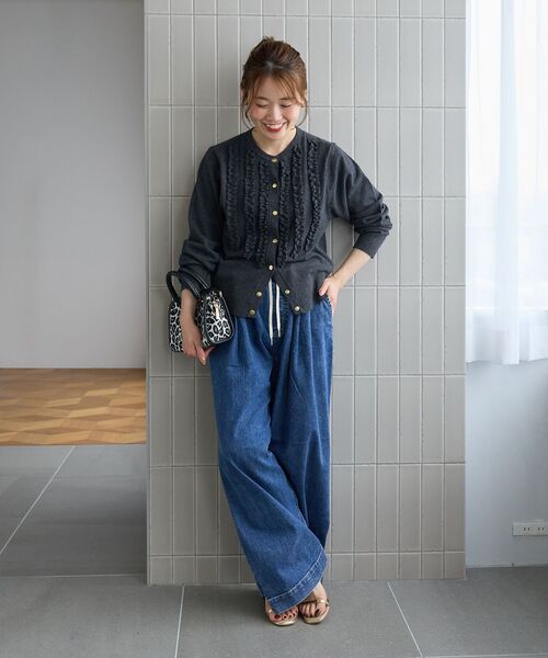 le.coeur blanc(ルクールブラン)の「Healthy denim Muffin(デニムパンツ・レディース・ネイビー/ブルー・38/36)」の8枚目の写真