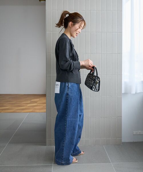 le.coeur blanc(ルクールブラン)の「Healthy denim Muffin(デニムパンツ・レディース・ネイビー/ブルー・38/36)」の11枚目の写真