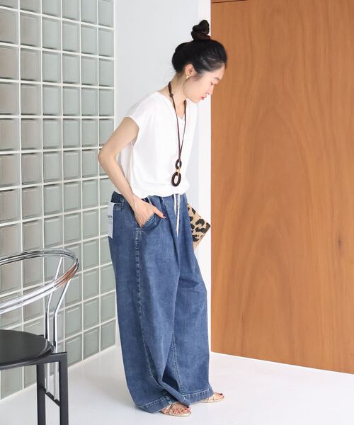 le.coeur blanc(ルクールブラン)の「Healthy denim Muffin(デニムパンツ・レディース・ネイビー/ブルー・38/36)」の17枚目の写真