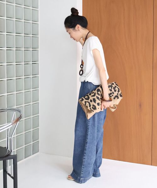 le.coeur blanc(ルクールブラン)の「Healthy denim Muffin(デニムパンツ・レディース・ネイビー/ブルー・38/36)」の19枚目の写真