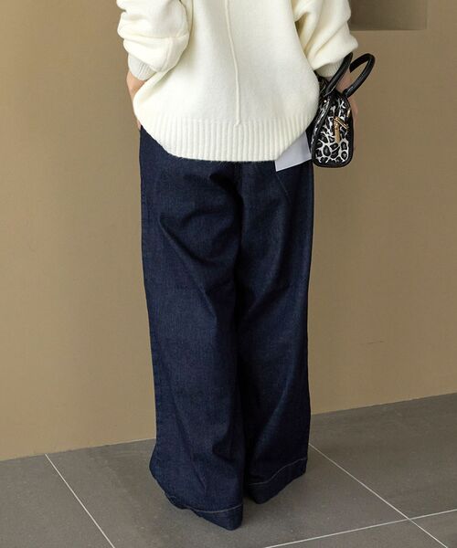 le.coeur blanc（ルクールブラン）の「Healthy denim Muffin（デニムパンツ・レディース・ネイビー/ブルー・38/36）」の12枚目の写真