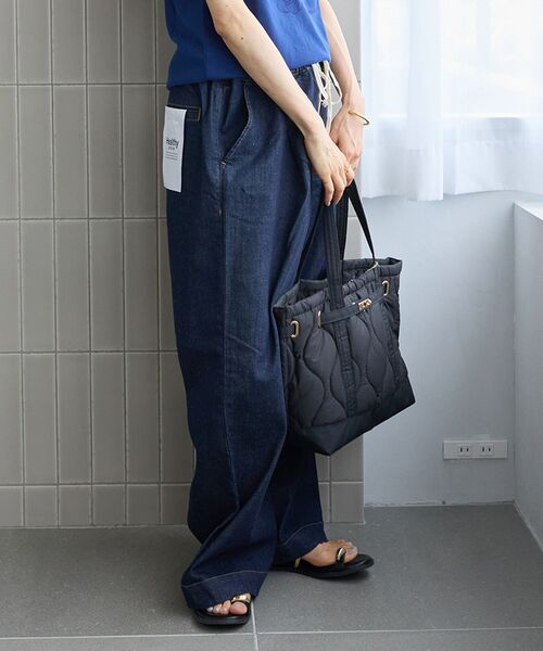 le.coeur blanc（ルクールブラン）の「Healthy denim Muffin（デニムパンツ・レディース・ネイビー/ブルー・38/36）」の3枚目の写真