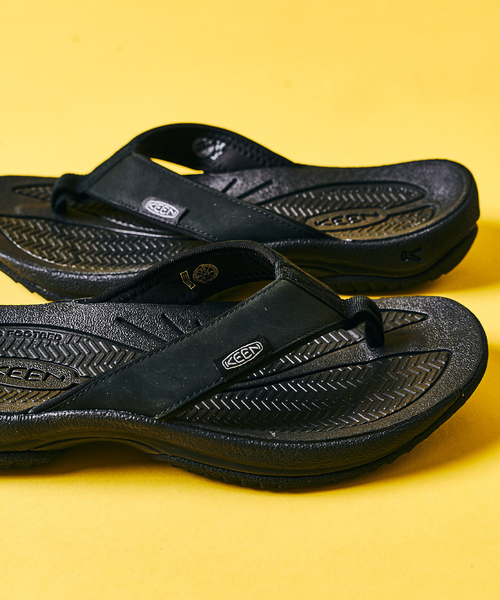 417 EDIFICE(フォーワンセブンエディフィス)の「KEEN / キーン KONA FLIP TG(サンダル・メンズ・ブラック・26cm/27cm/28cm)」の3枚目の写真