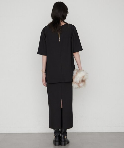 LOUNGEDRESS(ラウンジドレス)の「《オン・オフ使える》カットジョーゼットハーフスリーブプルオーバー(Tシャツ/カットソー・レディース・ライトベージュ/ブラック・FREE)」の6枚目の写真