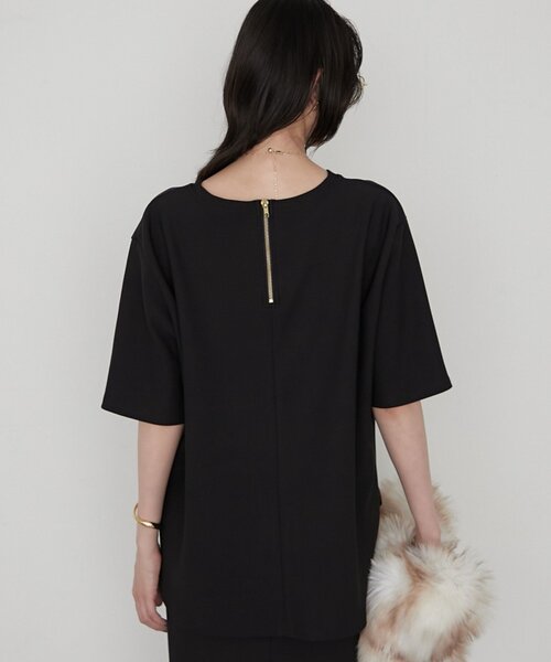LOUNGEDRESS(ラウンジドレス)の「《オン・オフ使える》カットジョーゼットハーフスリーブプルオーバー(Tシャツ/カットソー・レディース・ライトベージュ/ブラック・FREE)」の9枚目の写真