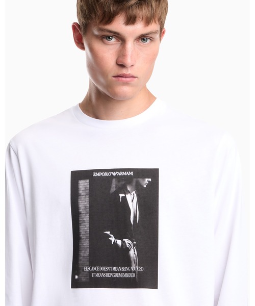 EMPORIO ARMANI(エンポリオアルマーニ)の「【エンポリオ アルマーニ】CAPSULE SIGNATURE Tシャツ 長袖 フォトグラフィックプリント&刺繍(Tシャツ/カットソー・メンズ・ホワイト/ブラック・MEDIUM/X-SMALL/LARGE/X-LARGE/SMALL)」の9枚目の写真