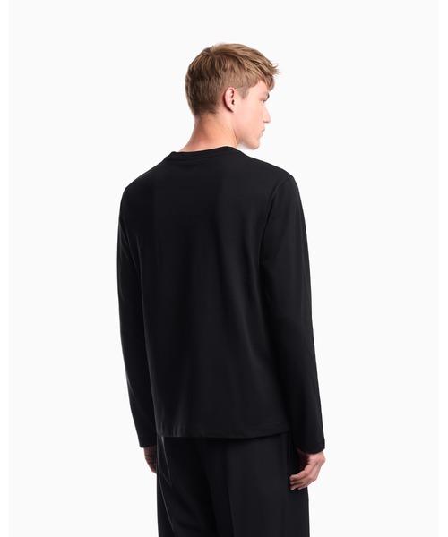 EMPORIO ARMANI(エンポリオアルマーニ)の「【エンポリオ アルマーニ】CAPSULE SIGNATURE Tシャツ 長袖 フォトグラフィックプリント&刺繍(Tシャツ/カットソー・メンズ・ホワイト/ブラック・MEDIUM/X-SMALL/LARGE/X-LARGE/SMALL)」の4枚目の写真