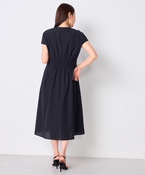 GALLORIA(ギャローリア)の「【接触冷感・ウォッシャブル】前開きワンピ(ペチコート付)(ワンピース・レディース・ベージュ/ネイビー・S/L/LL/M)」の8枚目の写真