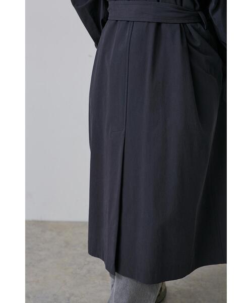 YLEVE(イレーヴ)の「YLEVE / COTTON VOILE GABARDINE NIDOM CO(トレンチコート・メンズ・ベージュ/グレー・4/3)」の10枚目の写真