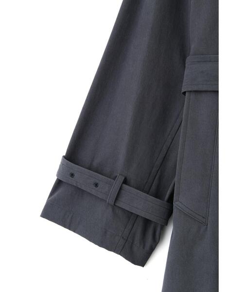 YLEVE(イレーヴ)の「YLEVE / COTTON VOILE GABARDINE NIDOM CO(トレンチコート・メンズ・ベージュ/グレー・4/3)」の18枚目の写真