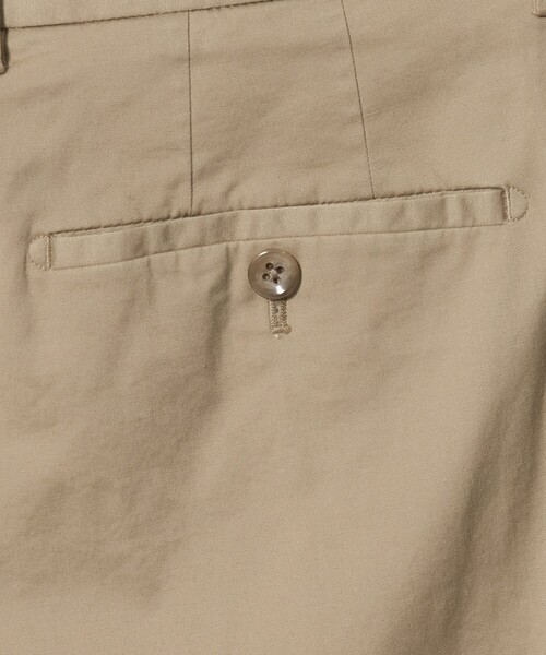 UNITED ARROWS（ユナイテッドアローズ）の「ツイル ベーシック 1プリーツ ショーツ（その他パンツ・メンズ・ベージュ/ブラック・L/S/M/XL）」の7枚目の写真