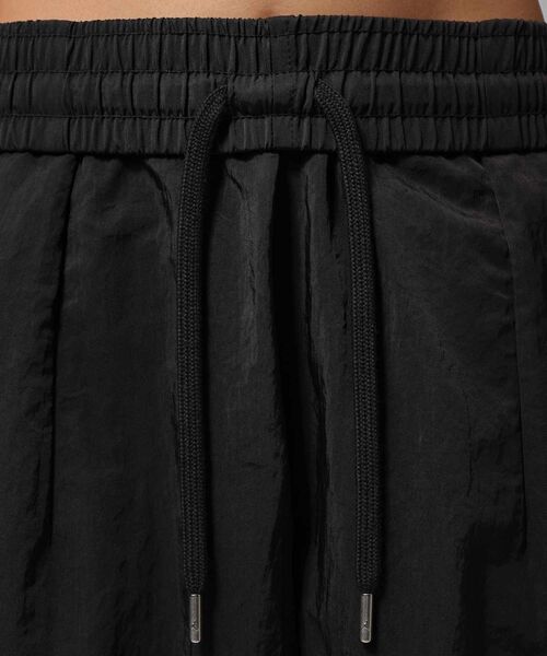 JORDAN BRAND(ジョーダンブランド)の「ジョーダン ブルックリン ウィメンズ ウーブン パンツ / Jordan Brooklyn Women's Woven Pants IM6953-010 Black(その他パンツ・レディース・ブラック・XS/XL/S/M/L)」の3枚目の写真