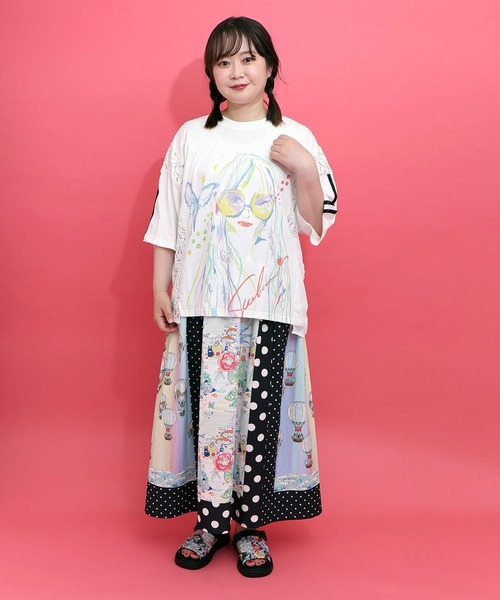 ScoLar（スカラー）の「162704：パステル調サングラスガール柄 異素材切替プルオーバー（Tシャツ/カットソー・レディース・ブラウン/ブラック/オフホワイト・M）」の11枚目の写真