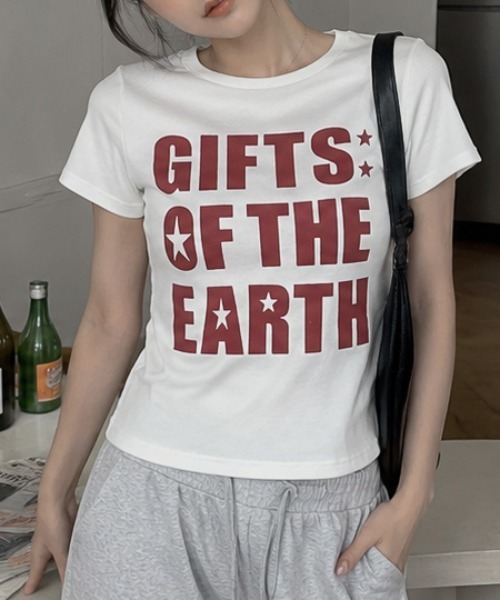 GORGE(ゴージ)の「《テレコ・存在感ロゴ》アソートTシャツ/カジュアル×ストリート/春夏/全3色(Tシャツ/カットソー・レディース・カーキ/オフホワイト/グレー・F)」の1枚目の写真