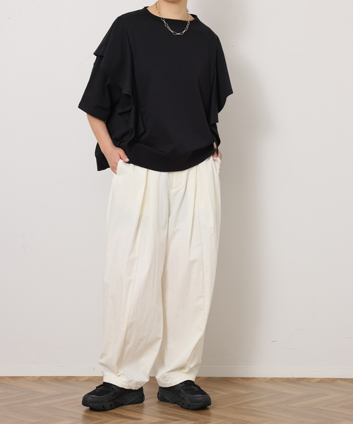 JOURNAL STANDARD LUXE(ジャーナルスタンダード ラックス)の「ウェザークロス タックシームパンツ(その他パンツ・レディース・ホワイト×ホワイト/ネイビー・FREE)」の3枚目の写真